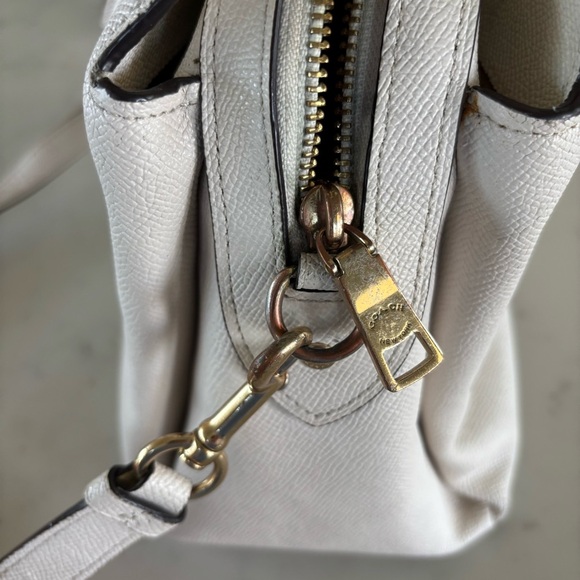 Coach Lillie Carry All Purse - Picture 10 of 11